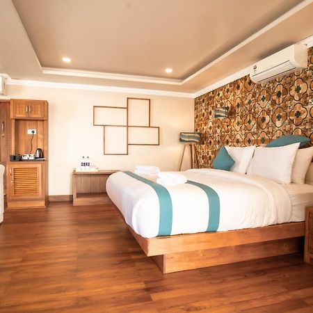 State Beach Resort And Spa Канур Екстериор снимка
