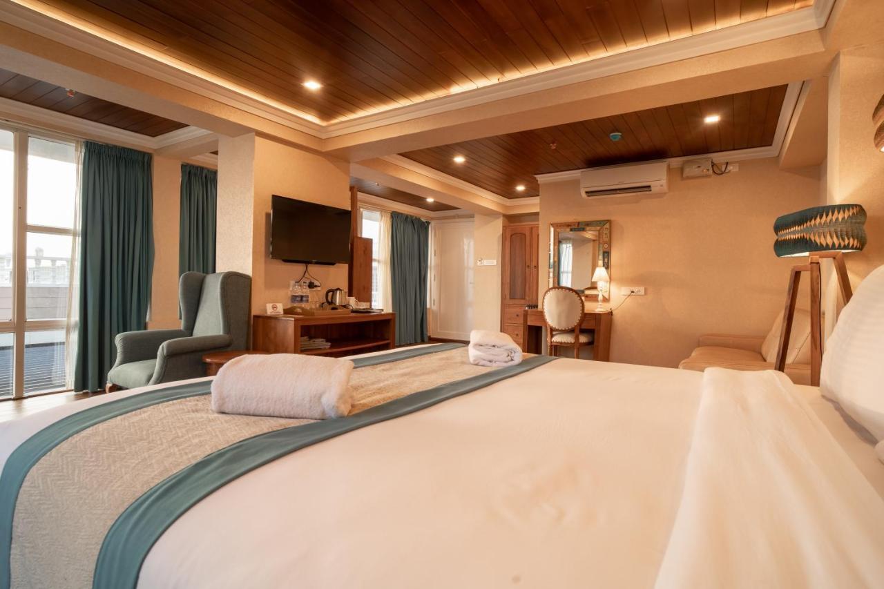 State Beach Resort And Spa Канур Екстериор снимка