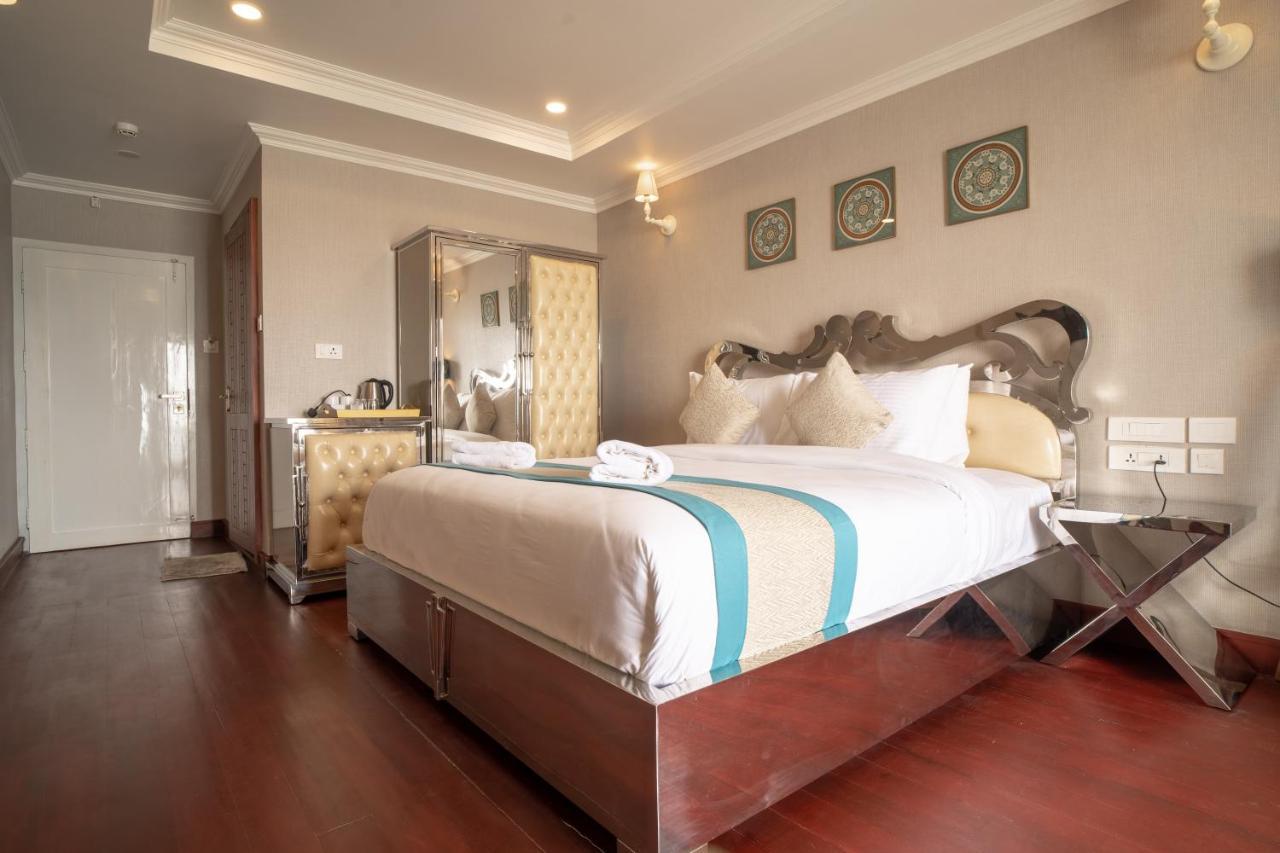 State Beach Resort And Spa Канур Екстериор снимка