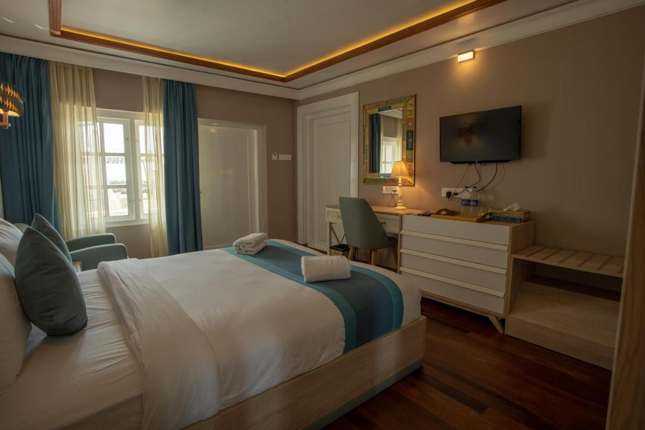State Beach Resort And Spa Канур Екстериор снимка